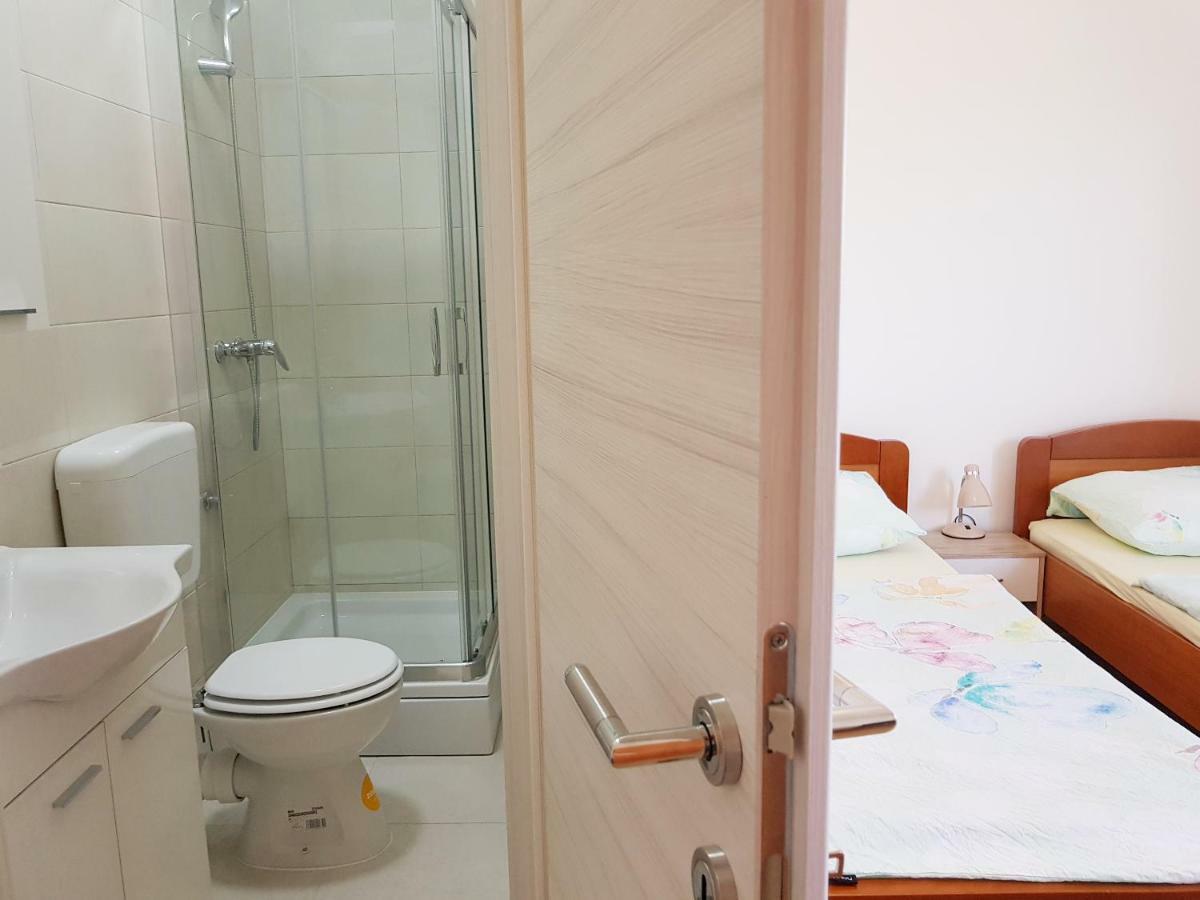 Apartmani Subasic Rubesi Buitenkant foto