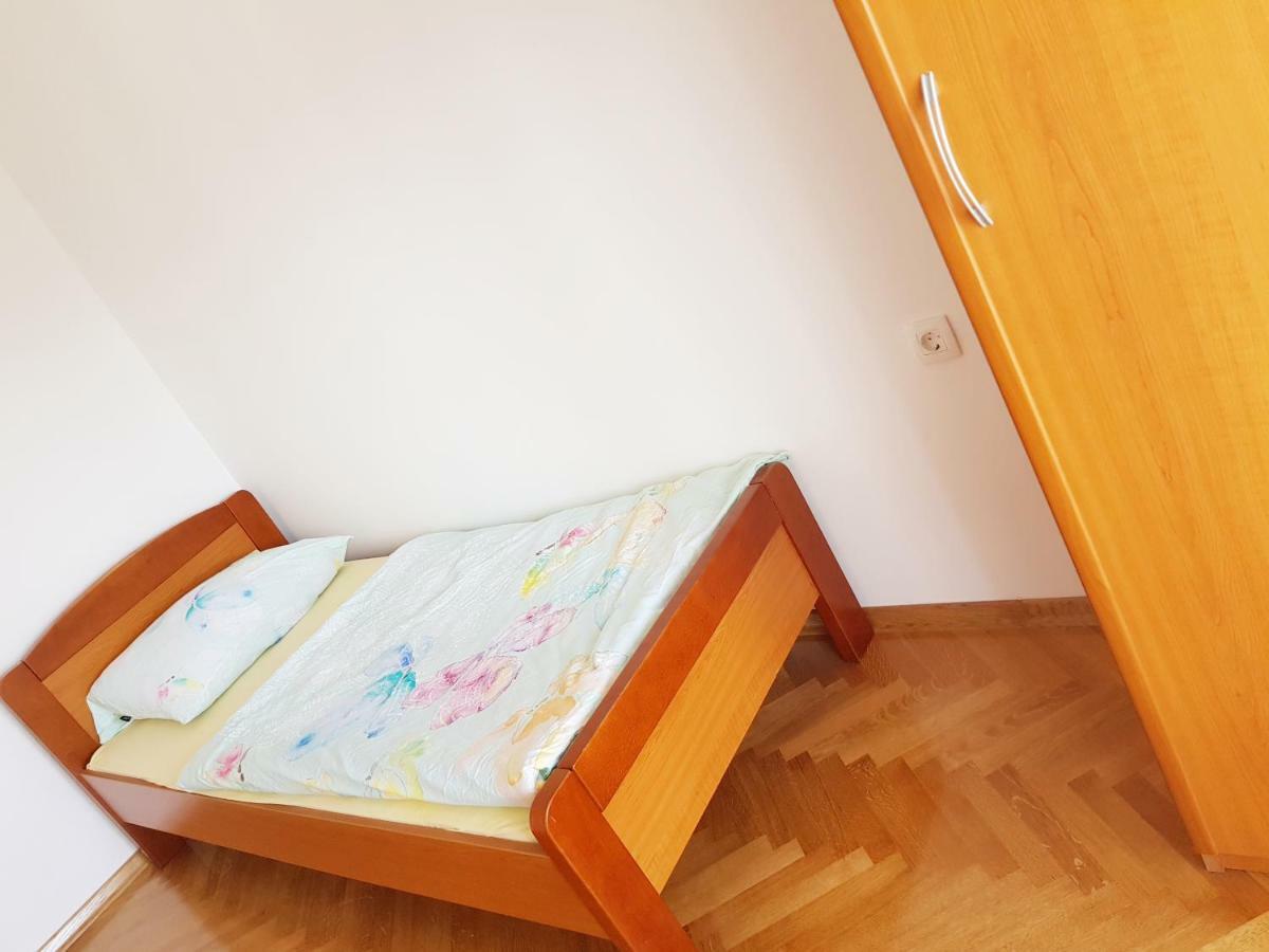 Apartmani Subasic Rubesi Buitenkant foto